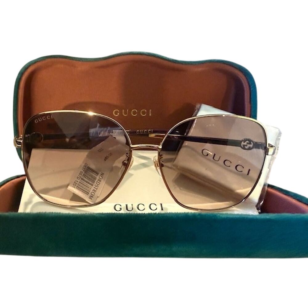 Gucci NWT Cut Out Square Sunglasses Gold Frame